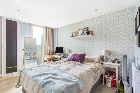 undefined, Wharf Lane, London, E14