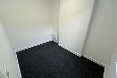 1 bedroom flat to rent, Shobnall Street, Burton-On-Trent, DE14