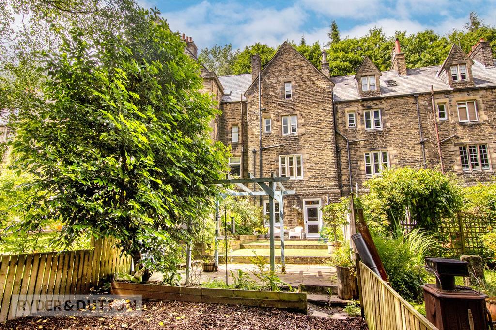 Bank Buildings, Meltham, Holmfirth, West Yorkshire, HD9 4 bed terraced