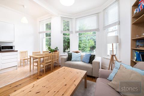 2 bedroom apartment to rent, Warwick Avenue, London, W9