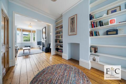 4 bedroom terraced house for sale - Highgate Road, London, NW5