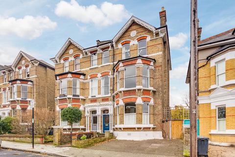 6 bedroom terraced house for sale - Tierney Road, London, SW2