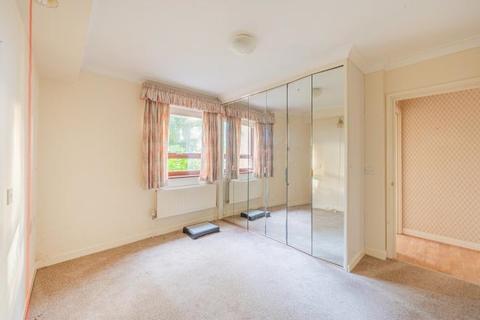2 bedroom flat for sale - Flat 3, Challoner Court, 224 Bromley Road, Shortlands, London, BR2 0AB