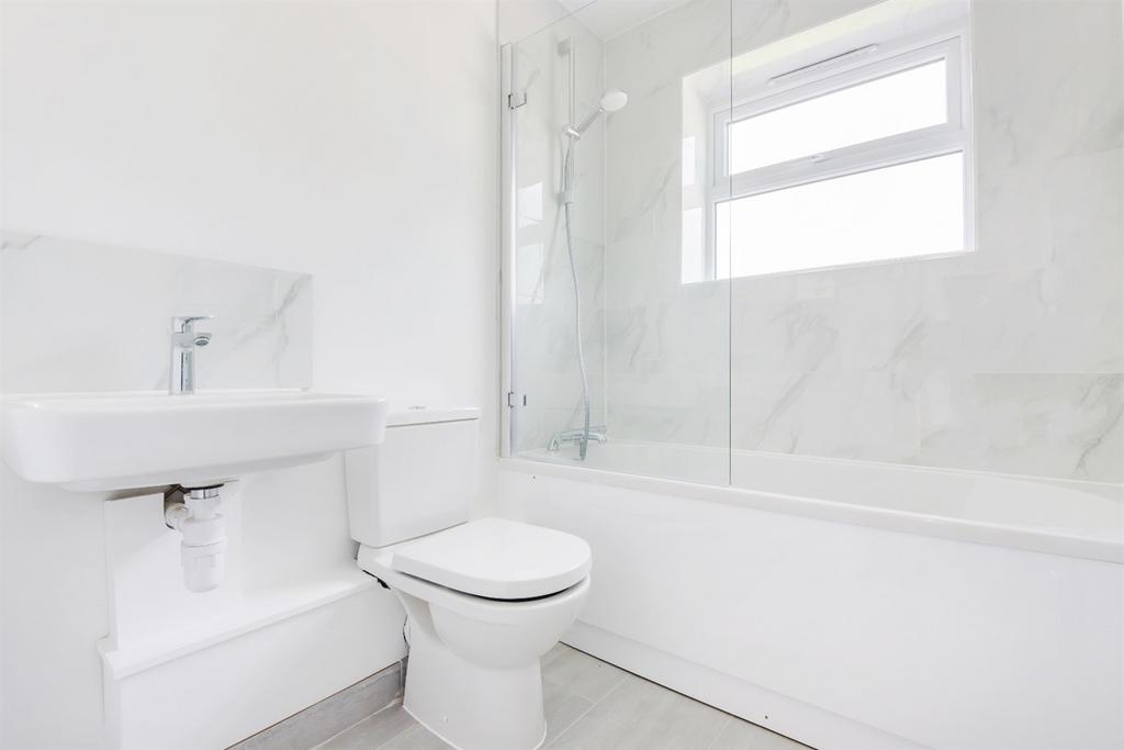 Family bathroom