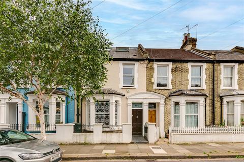 60 Burnthwaite Road, London, SW6 5BG