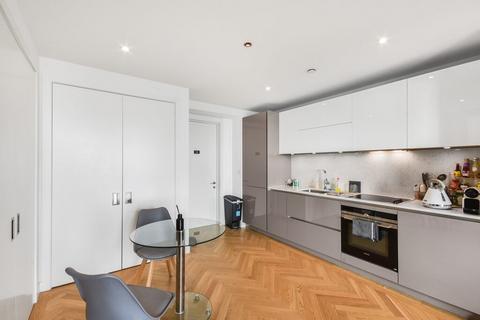 1 bedroom apartment for sale, Southwark Bridge Road London SE1