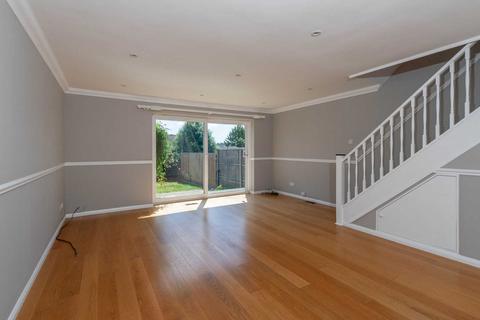 3 bedroom house to rent - Chiltern Park Avenue, Berkhamsted