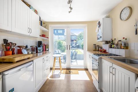14 Datchet Road, London, SE6 4BX