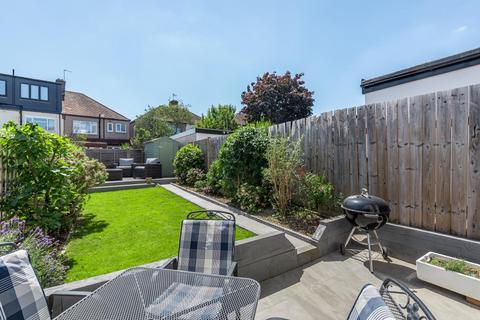 14 Datchet Road, London, SE6 4BX