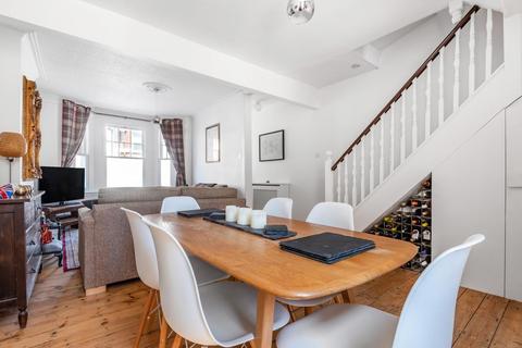 14 Datchet Road, London, SE6 4BX