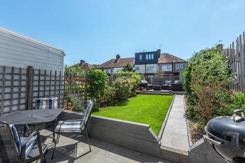 14 Datchet Road, London, SE6 4BX