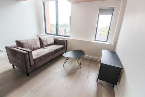 2 bedroom apartment to rent - Sky Gardens