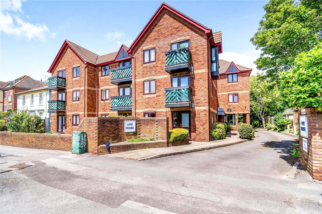 Paynes Road, Freemantle, Southampton... 1 bed apartment £80,000