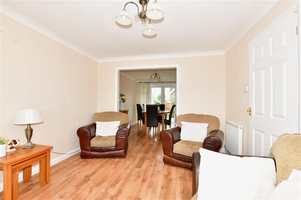 Nightingale Avenue, Whitstable, Kent 3 bed semidetached house £425,000