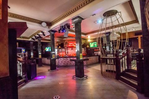 Bar and nightclub for sale - Halifax, West Yorkshire, HX1