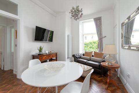 1 bedroom flat for sale - 104/5 Montgomery Street, Edinburgh, EH7 5HE
