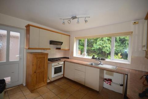3 bedroom detached house to rent, Lydbury Close, TF3 1RH