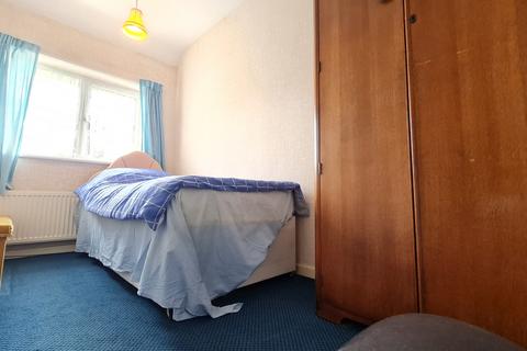 7 Chiseldon Croft, Birmingham, B14 5BY