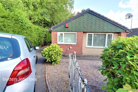 3 bedroom detached bungalow for sale - Helston Avenue, Stoke-On-Trent