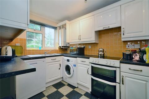 11 Chelsea Close, Worcester Park, KT4 7SF