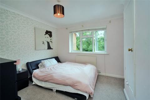 11 Chelsea Close, Worcester Park, KT4 7SF