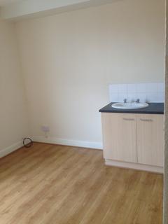 1 bedroom in a house share to rent, Leeds, LS9
