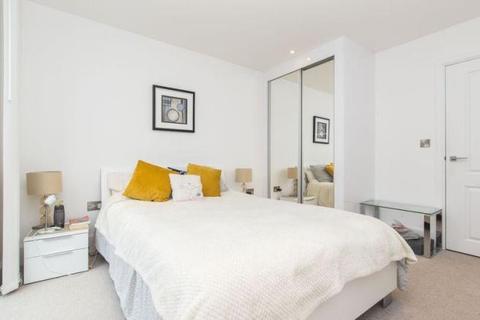 1 bedroom flat to rent - London, E3
