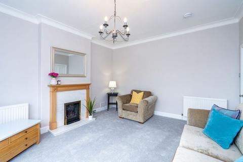 2 bedroom flat for sale - 69 Ladysmith Road, Blackford, Edinburgh, EH9 3EY