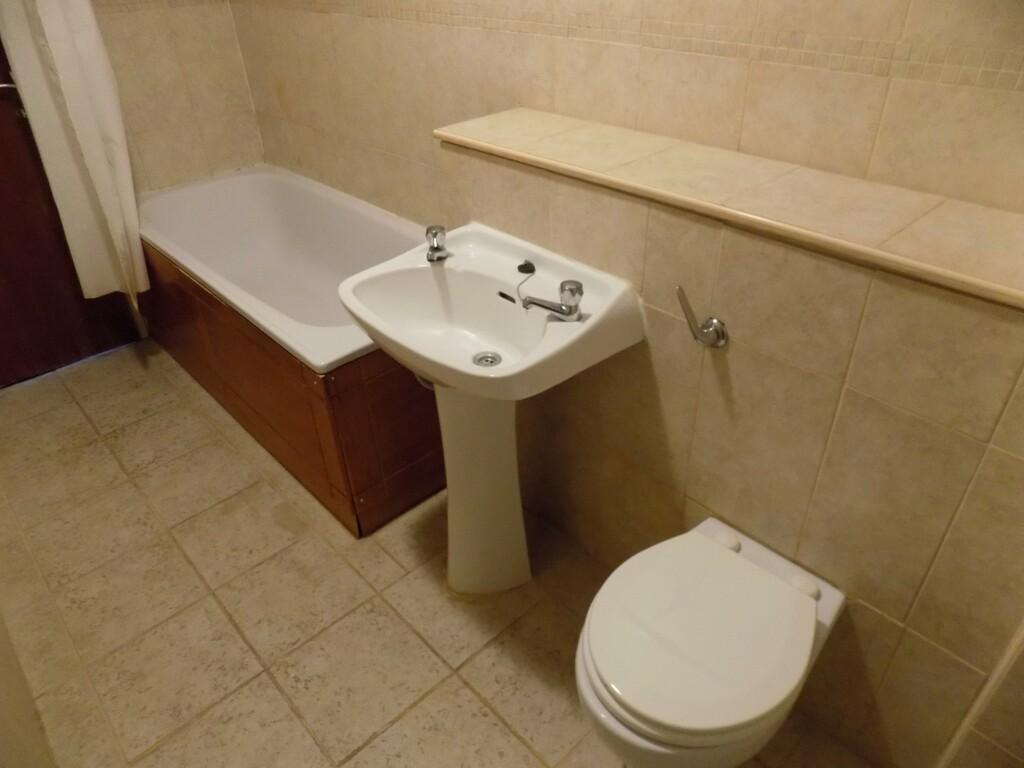 7753