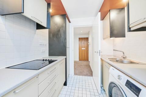 Studio to rent - Cromwell Road South Kensington SW7