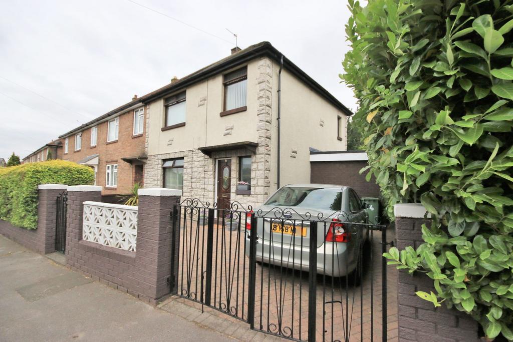 Thorburn Road, Norley Hall, Wigan, WN5 9LW 3 bed semidetached house