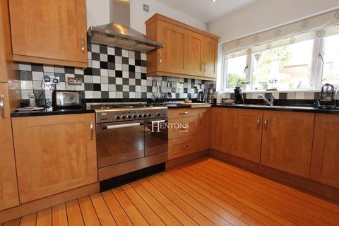 4 bedroom detached house for sale, Bronwydd Avenue, Penylan, Cardiff