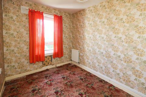 35 Restalrig Square, Edinburgh, EH7 6EZ