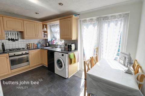 2 bedroom semi-detached house for sale - Buckley Road, ST6 6QE