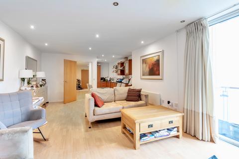 2 bedroom apartment for sale - Channel Way, Southampton, Hampshire, SO14