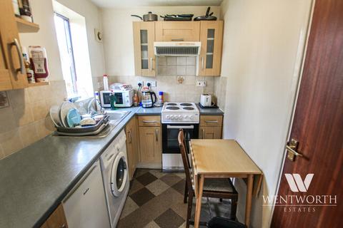136 Ainsley Close, Edmonton, London, N9 9SH