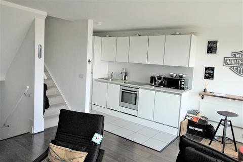 2 bedroom flat for sale - George Beard Road, London SE8