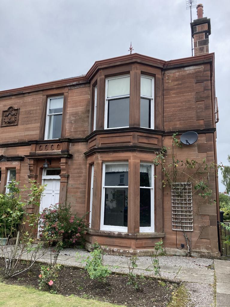 Dalbeattie Road, Dumfries DG2 5 bed semidetached house to rent £