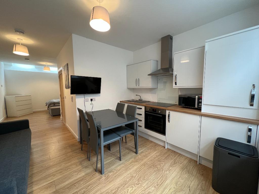 Thirlestane Lane, Marchmont, Edinburgh, EH9 1 bed flat - £1,015 pcm (£ ...