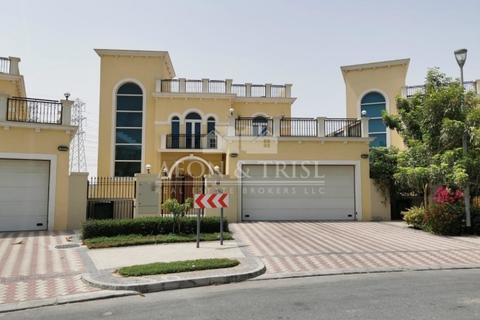 4 bedroom villa, Jumeirah Park, Dubai, Dubai, United Arab Emirates