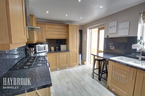 14 Old House Close, Hemingfield, Barnsley, S73 0QS