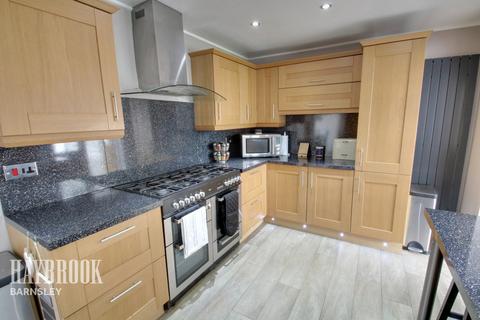 14 Old House Close, Hemingfield, Barnsley, S73 0QS