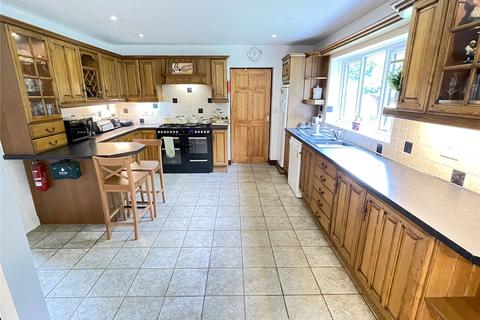 5 bedroom detached house for sale - Parc Derw, Llanidloes, Powys, SY18