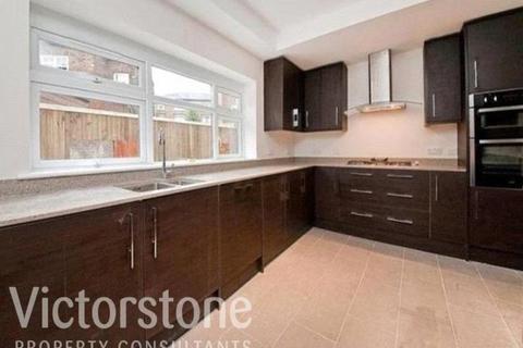 4 bedroom apartment to rent - Belsize Road, London, Greater London, NW6