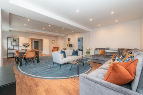 4 bedroom apartment to rent - Belsize Road, Belsize Park, London, NW6