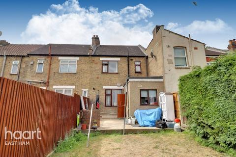 35 Elsenham Road, London, E12 6JZ