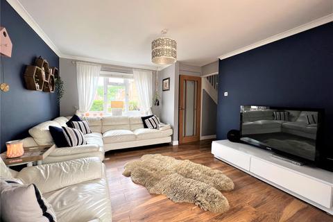 19 Caernarvon, Frimley, Camberley, GU16 8YQ