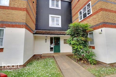 11 Polsten Mews, Enfield, EN3 6YF