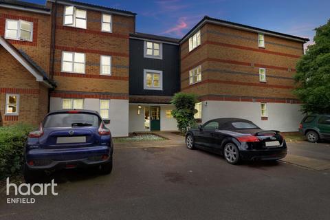 11 Polsten Mews, Enfield, EN3 6YF