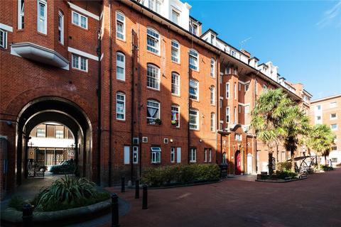 3 bedroom apartment to rent, Lever Street, London, EC1V